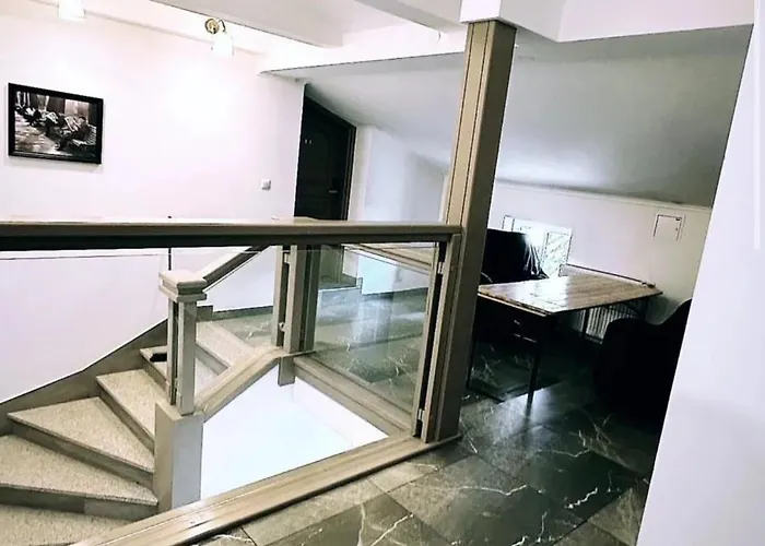 Retro מלון דירות 3*